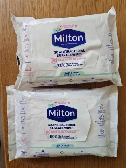 Photo of free 1.5 packets sanitising Wipes (Morden SM4) #1