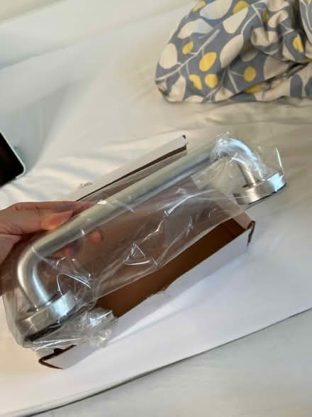 Photo of free Pull door handle (N19 4PQ) #1