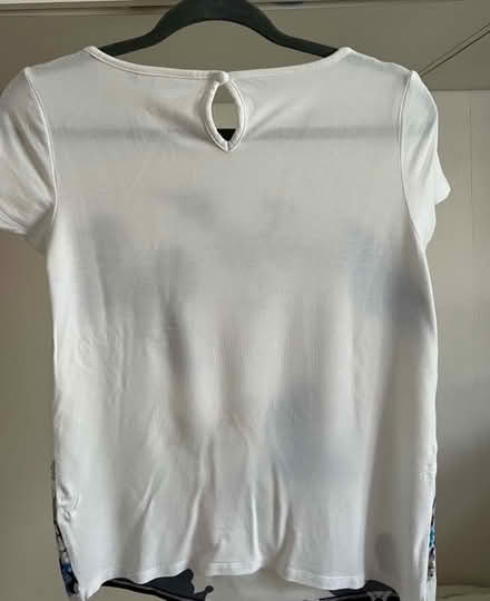 Photo of free Women top size 8 (TW2) #3