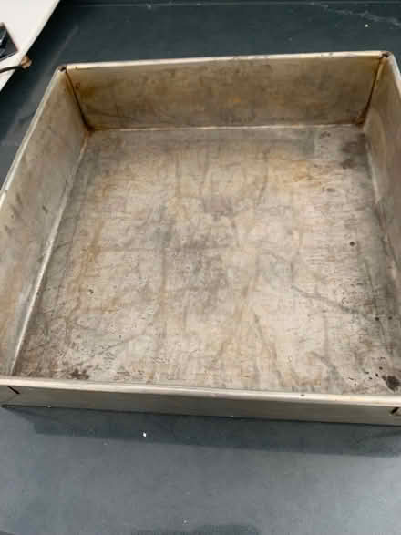 Photo of free Cake Baking Tin (Bracknell RG12) #1