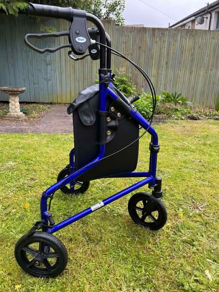 Photo of free 'Days' Aluminium 3-wheeled walking aid (Barleybank G66) #3