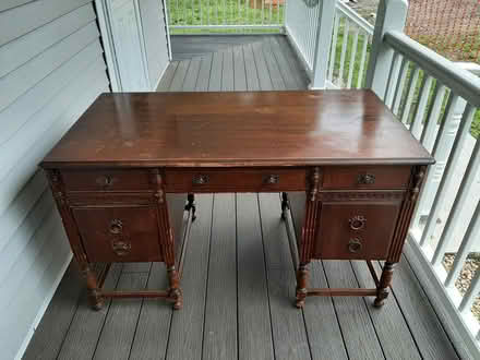 Photo of free Hale desk (Shirley village) #3