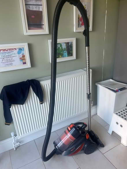 Photo of free Vax Mac 8 vacuum cleaner (South Norwood, SE25) #2