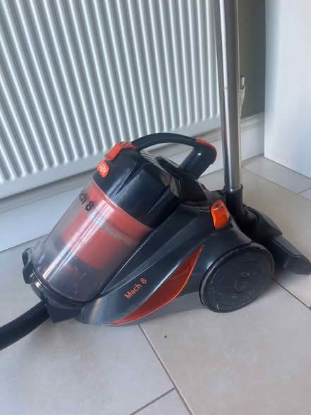 Photo of free Vax Mac 8 vacuum cleaner (South Norwood, SE25) #1