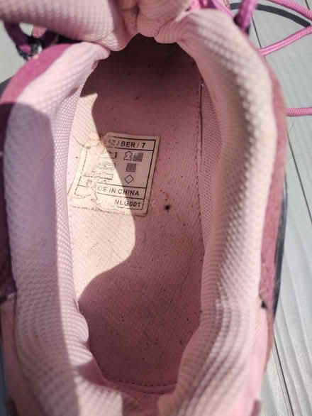 Photo of free Size 7 Walking Shoes (Stonehouse) #3