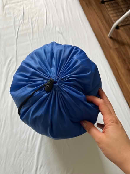 Photo of free Sleeping bag (N19 4PQ) #2