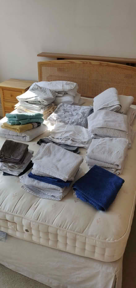 Photo of free Towels & sheets (Iffley Road OX4) #1