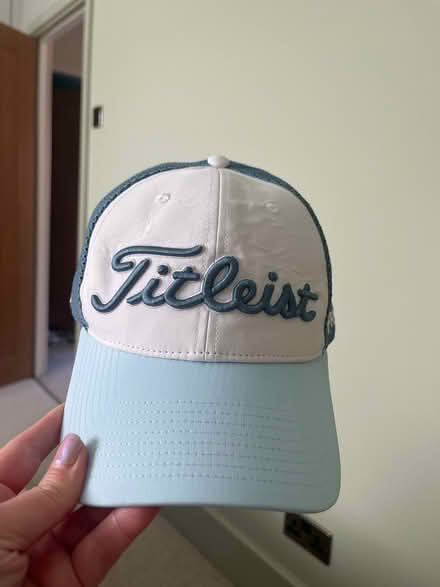 Photo of free Titleist golf cap (Wokingham RG40) #1