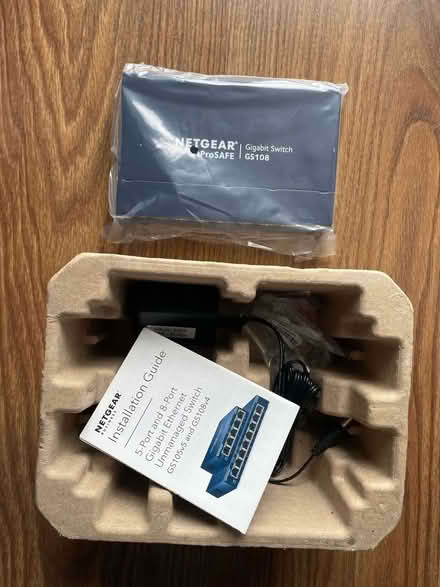 Photo of free NEW 8-Port Gigabit Ethernet Switch (Victoria Park) #3