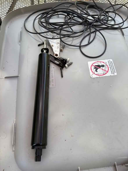 Photo of free Screen door (San Carlos, Devonshire Canyon) #3