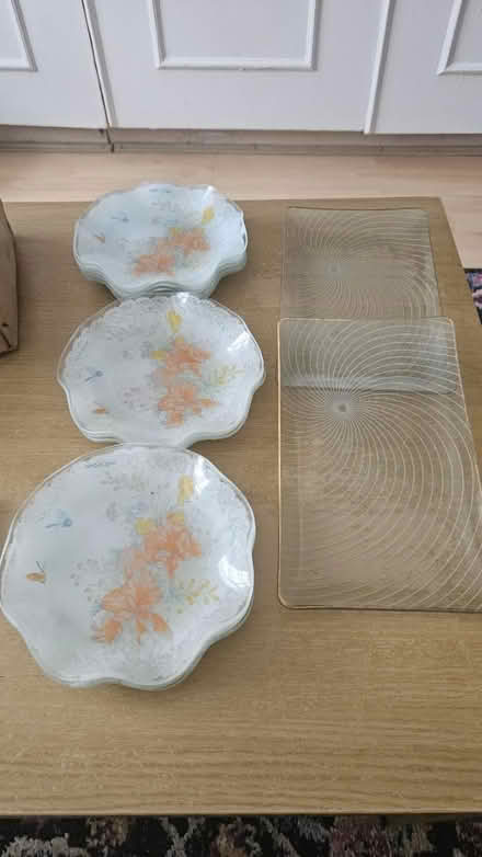 Photo of free Plates and trays (South harrow HA2) #1