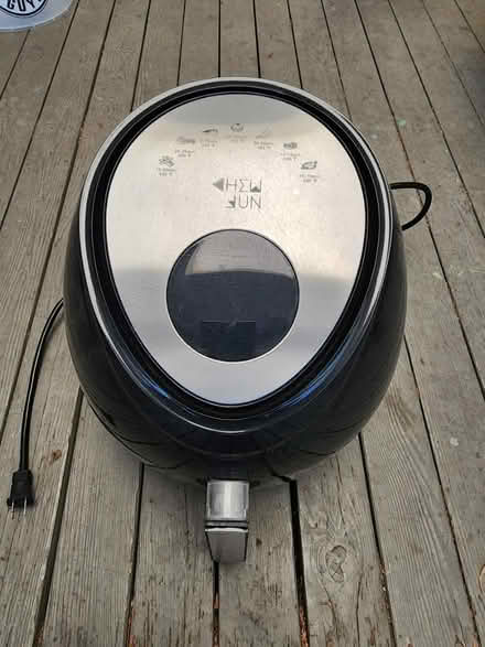 Photo of free Air Fryer (Near wilcox high school) #1
