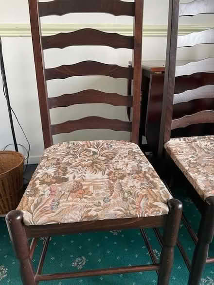 Photo of free Gate legged table and 4 dining chairs (Tideswell SK17) #4