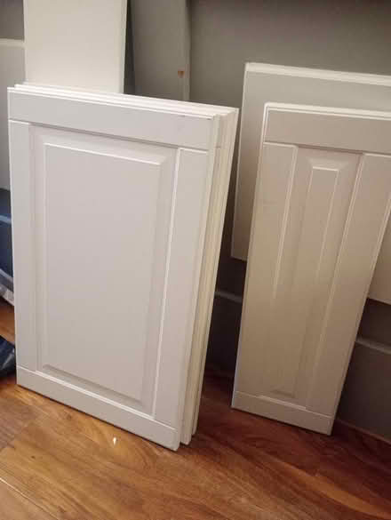 Photo of free IKEA kitchen cupboard doors (Slateford EH14) #1