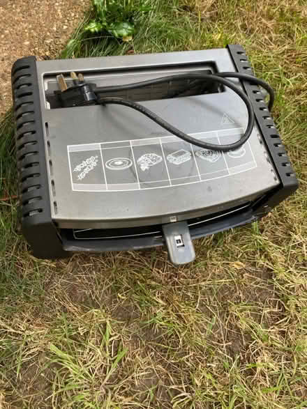 Photo of free Electric grill (Worcester WR2) #1