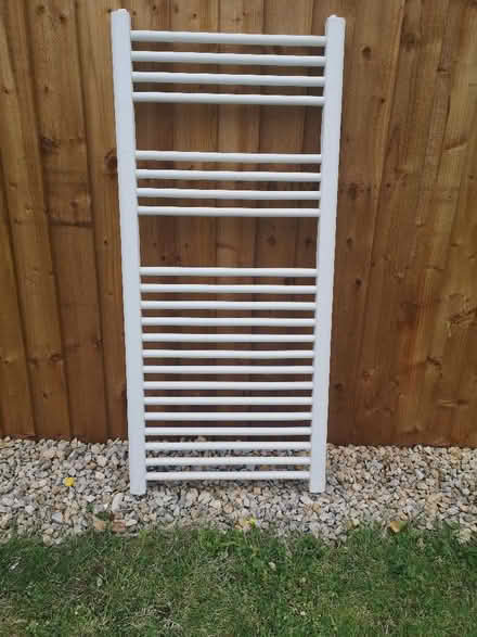 Photo of free Radiator Towel Rail - White (Moreton CH46) #1