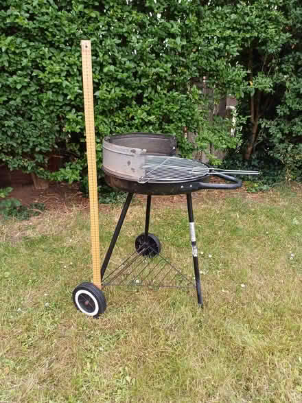 Photo of free Small BBQ (Shortstown MK42) #3