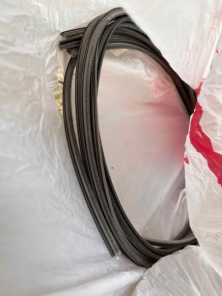 Photo of free Fine hair trim for sliding doors (South Croydon CR2) #1