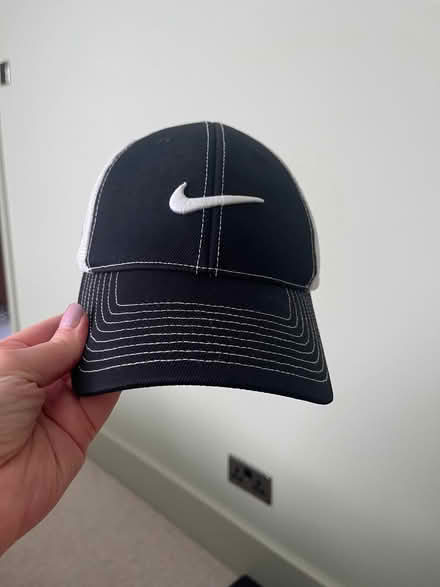 Photo of free Nike golf cap (Wokingham RG40) #1