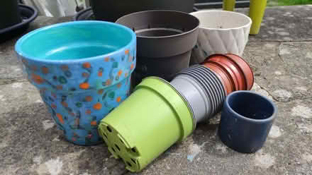 Photo of free 3 ceramic pots and 21 plastic (Chislehurst BR7) #1