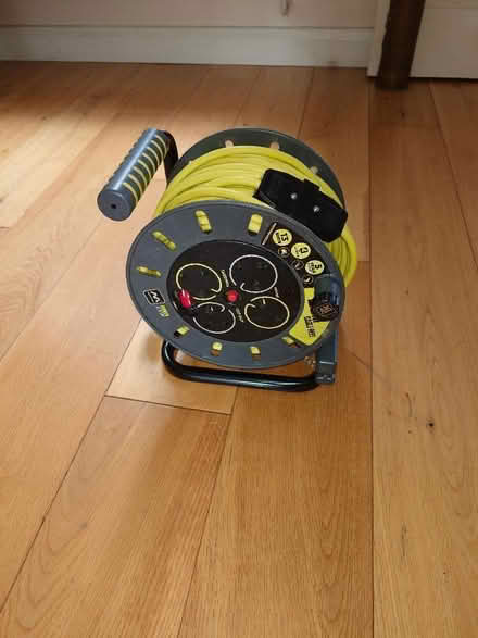 Photo of free 25m 13 amp four socket extension (Denmead PO7) #1