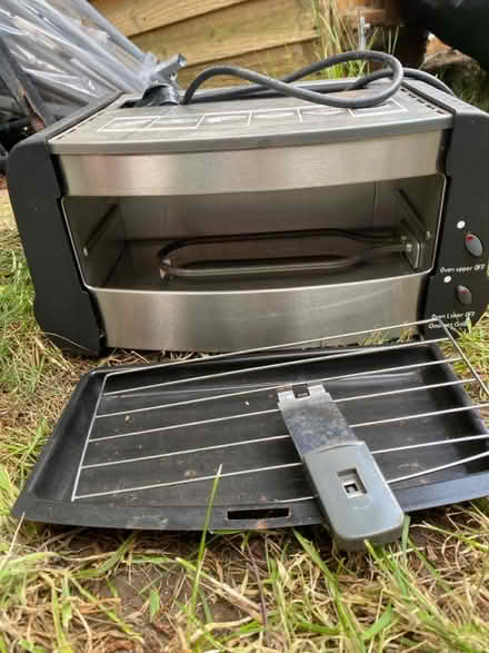 Photo of free Electric grill (Worcester WR2) #3