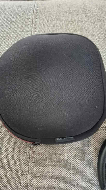 Photo of free Plantronics USB headset worn (SE16) #4