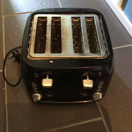 Photo of free Black toaster (Twerton) #1