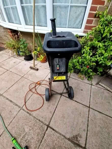 Photo of free Garden shredder (Saltdean BN2) #1