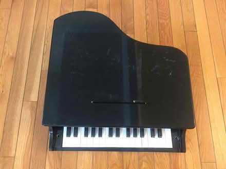 Photo of free Kid Piano Toy (Germantown) #1