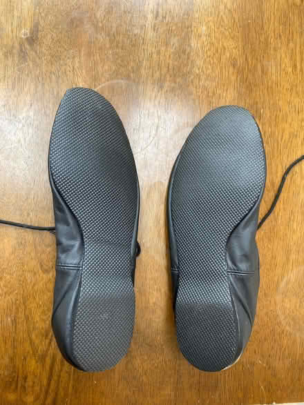Photo of free Bloch Jazz dance shoes size 6 (Aldrington BN3) #2