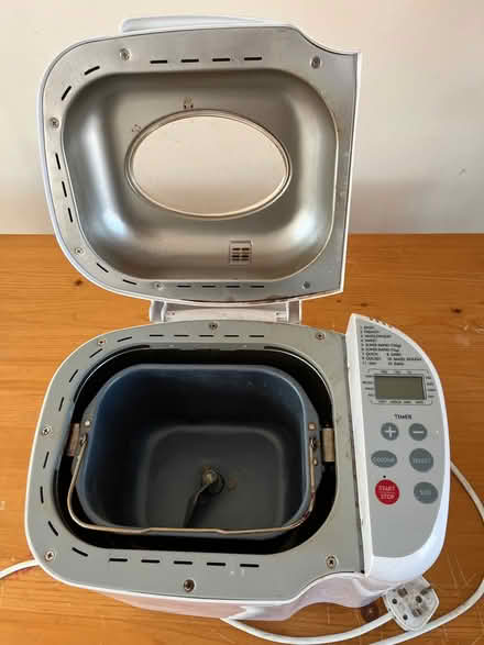 Photo of free Bread maker (Harlow Fields DE22) #2