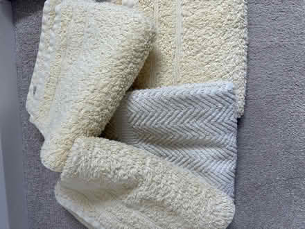 Photo of free Four Hand Towels. (Findern DE65) #1