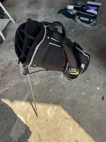 Photo of free Golf bag (Penn HP10) #2