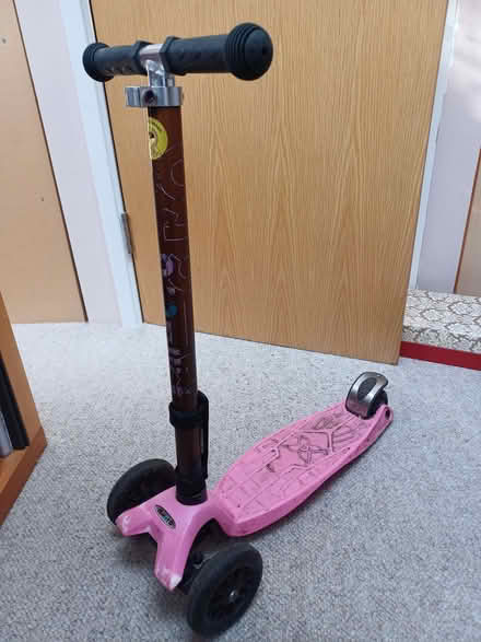 Photo of free Micro Scooter **Spares or repairs ** (Jennyfield HG1) #1