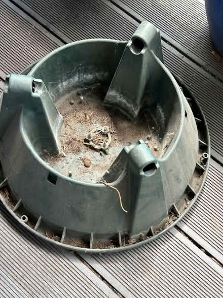 Photo of free Christmas tree stand (NW10) #1