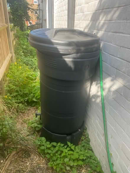 Photo of free Water butt (GU9) #1