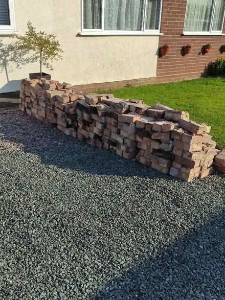 Photo of free bricks (Ifton Heath SY11) #1