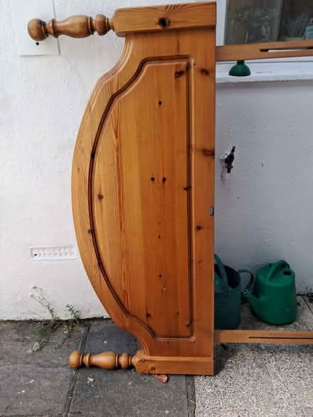 Photo of free Bed Head (Belmont SM2) #1