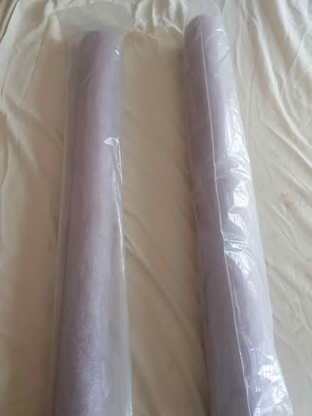 Photo of free burgundy fabric rollers (Selhurst) #3