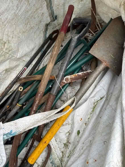 Photo of free Garden Tools Various… (Henwick RG19) #2
