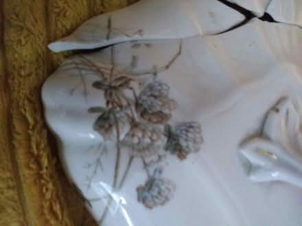 Photo of free China for mosaic (Barford, near Warwick) #3