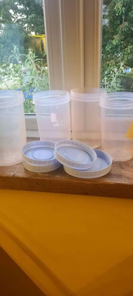 Photo of free 4 plastic screw lid tupperware (ME1) #1