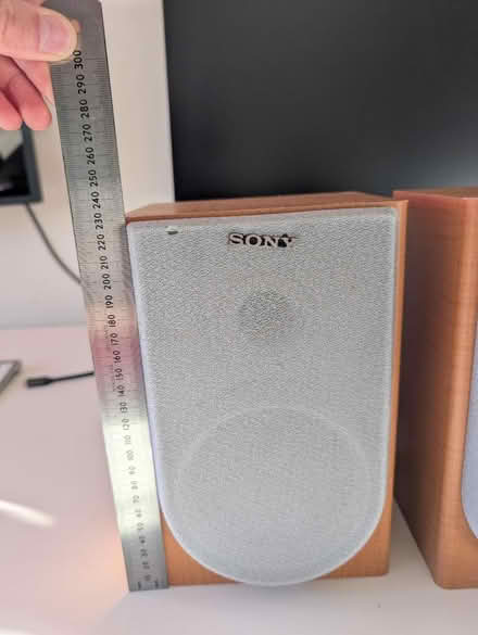 Photo of free Sony speakers (N8 crouch hill) #2