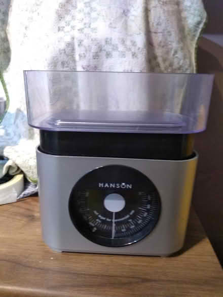 Photo of free Kitchen scales (Barford, near Warwick) #1