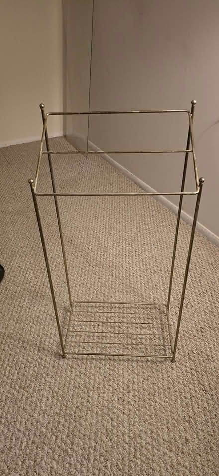 Photo of free Vintage brass standing towel rack (Brick - Near exit 91 GSP) #2