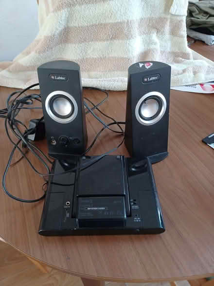 Photo of free Docking Station and speakers (Gorse Hill M32) #1