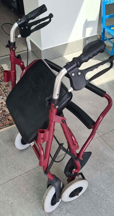 Photo of free Special Needs Pushchair for adults (Dollis Hill NW2) #2