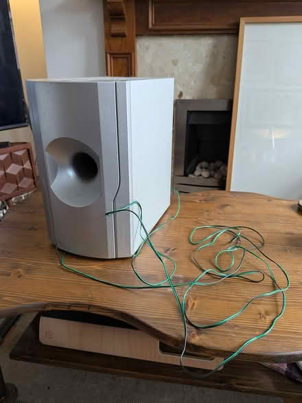 Photo of free Speaker (Manchester M19) #1