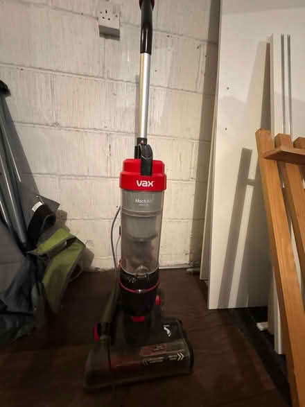 Photo of free Vax Vacuum cleaner (Nottingham, Lenton, NG7) #1